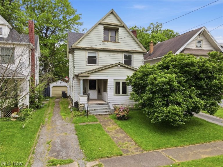 1221 Florencedale Avenue, Youngstown, OH, 44505
