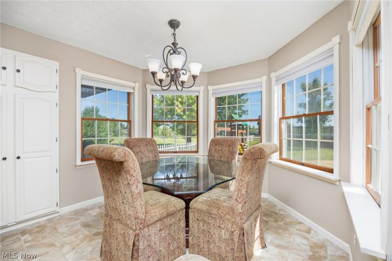 6585 Stone Road, Medina, OH - Photo 8
