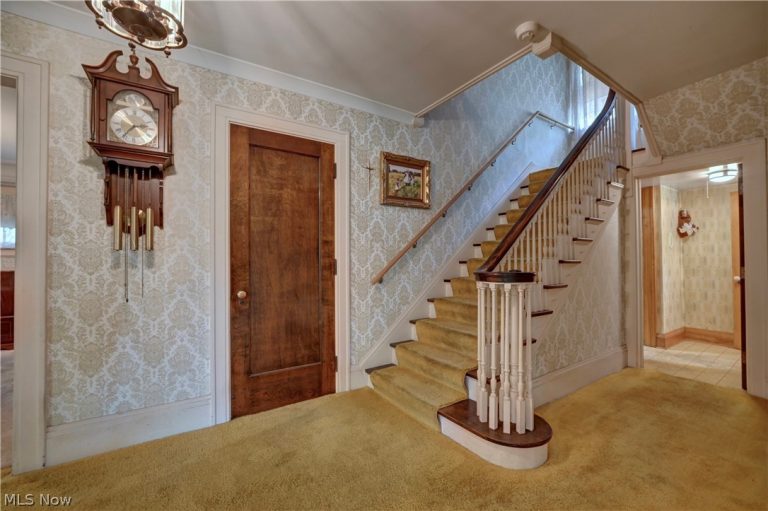 226 Storer Avenue, Akron, OH - Photo 8