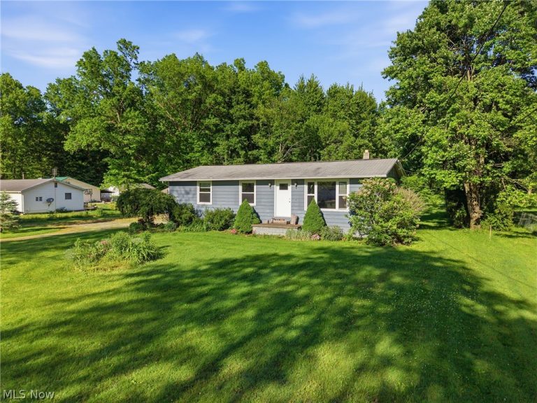 2693 Mahan Denman Road, Bristolville, OH - Photo 4