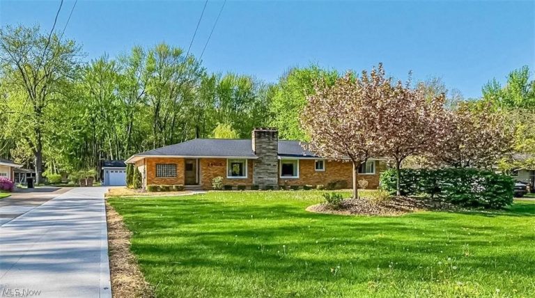 26105 Westwood Road, Westlake, OH, 44145
