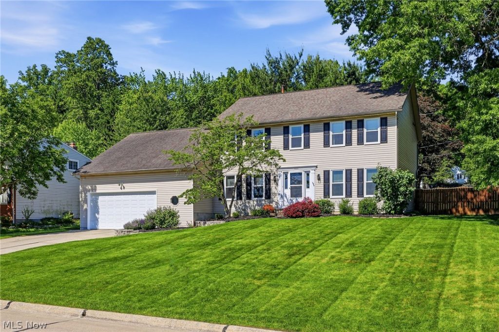 630 Moorfield Road, Akron, OH