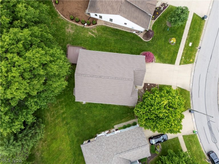 4331 Deer Creek Drive, Wooster, OH - Photo 2