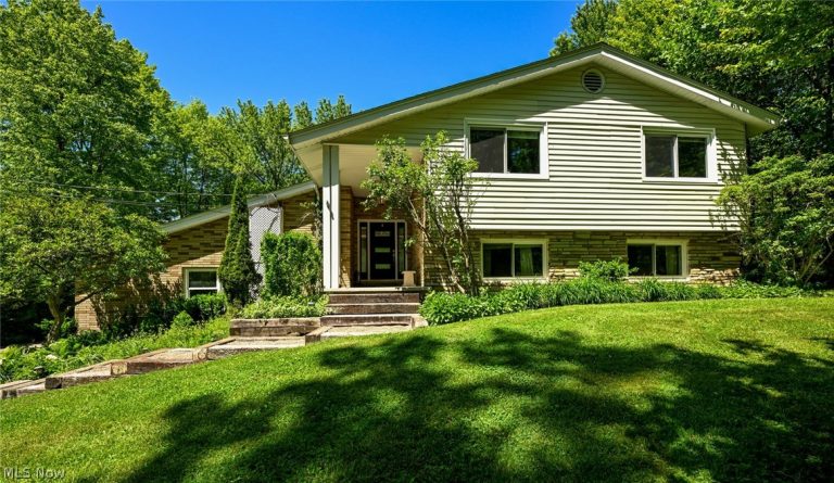 3136 Roberts Drive, Richfield, OH, 44286
