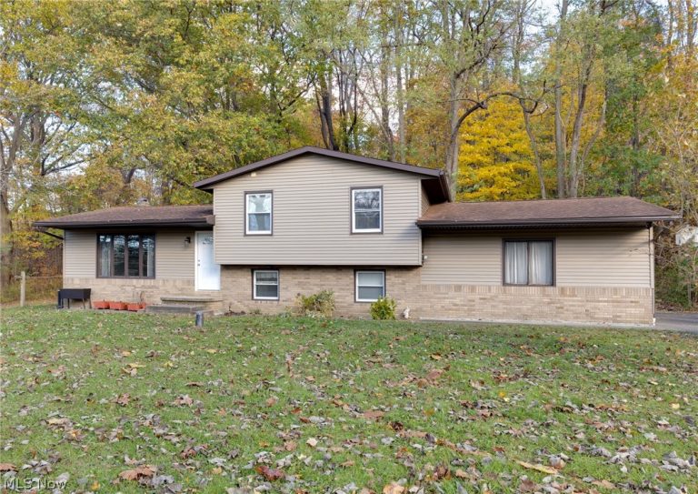 9416 Kieffer Road, Mantua, OH - Photo 2