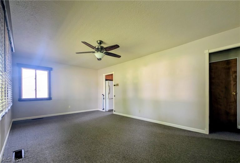 50 Circle Drive, Medina, OH - Photo 3