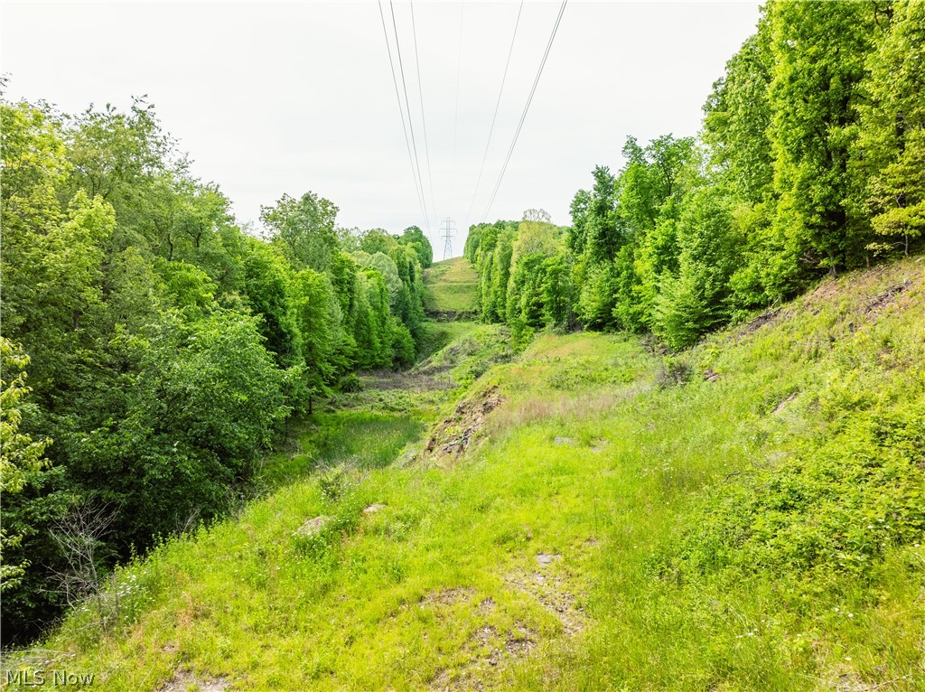 Edie Hill Road, Uhrichsville, OH