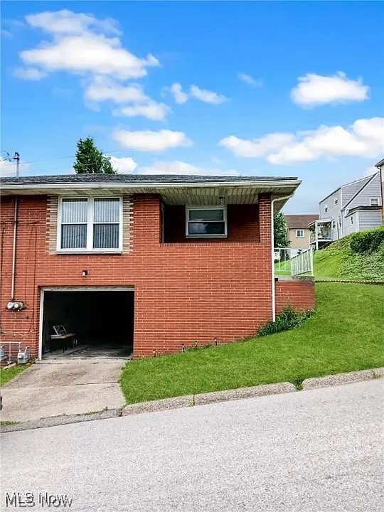 98 Summers Street, Weirton, WV - Photo 2