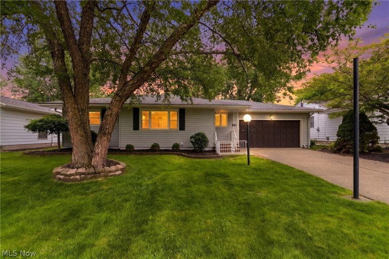 537 Randall Road, Elyria, OH, 44035