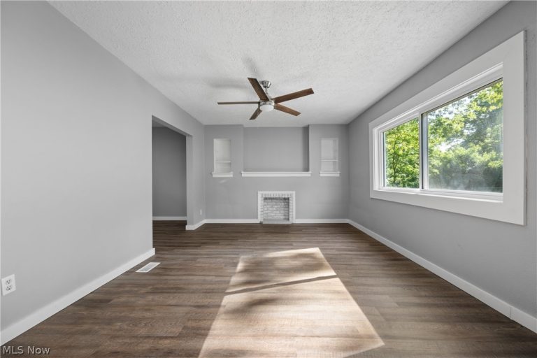 143 Malacca Street, Akron, OH - Photo 4