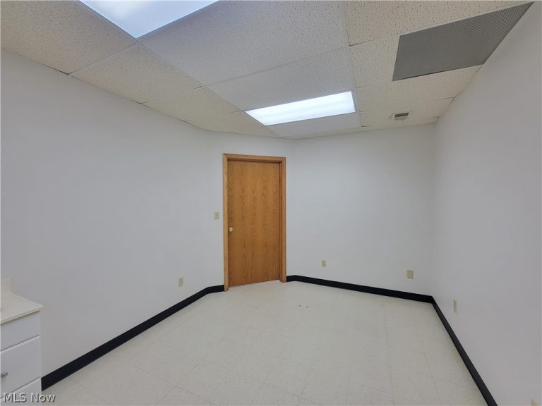 130 7th Street, Marietta, OH - Photo 8