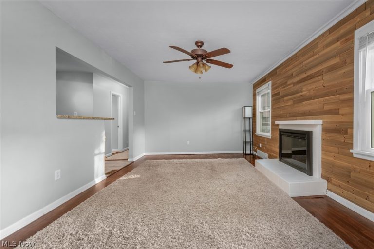 318 Bellaire Road, Avon Lake, OH - Photo 8