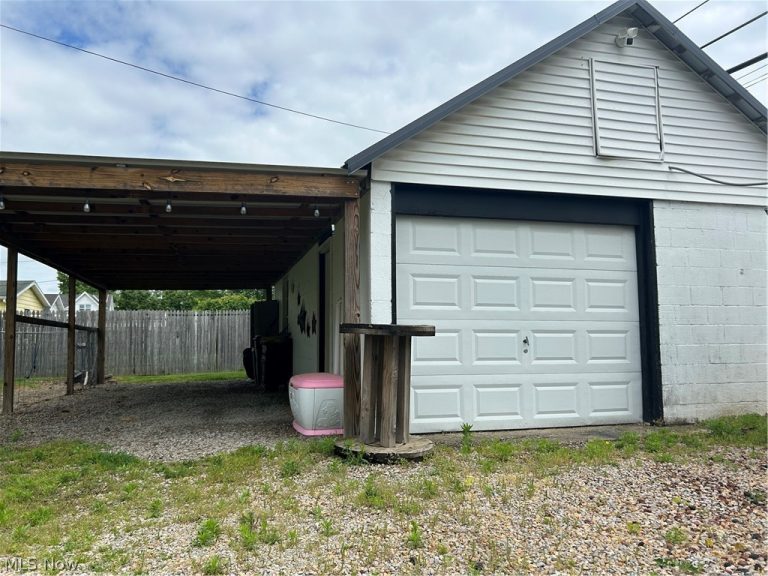 176 Market Street, Philo, OH - Photo 5