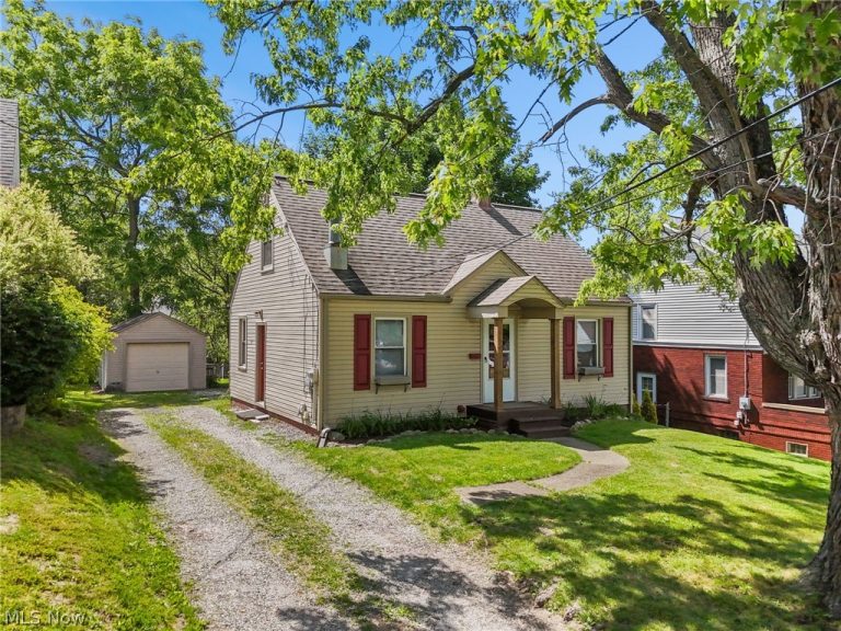 142 Canton Road, Akron, OH - Photo 3