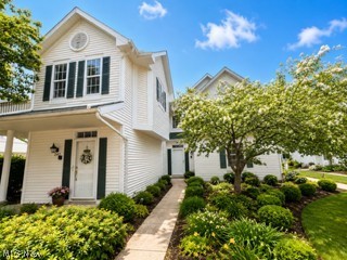 244 Vista Circle #15B, North Olmsted, OH - Photo 2