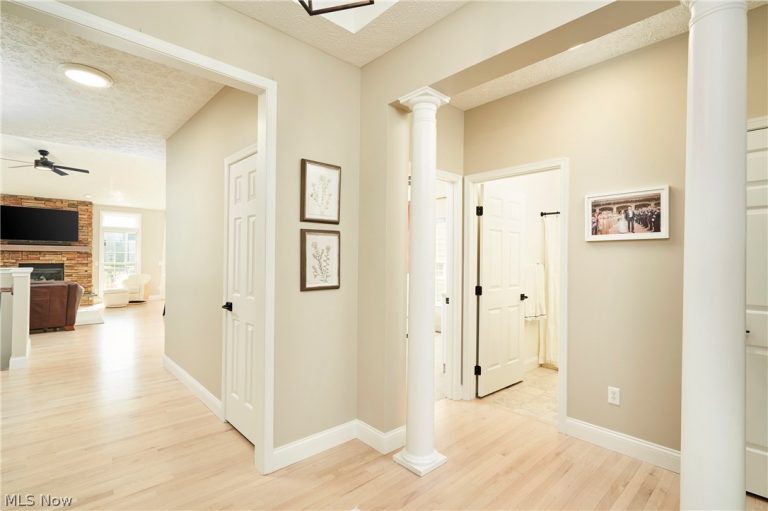 925 Alder Run Way, Akron, OH - Photo 4