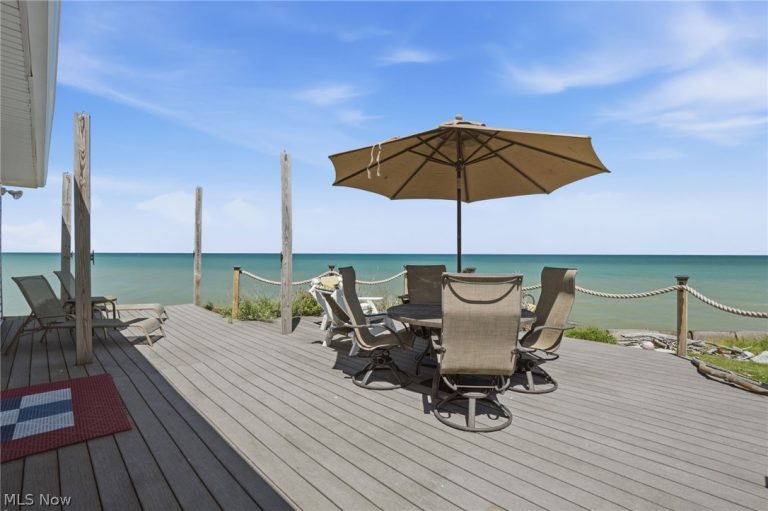 7525 Lakeshore Boulevard, Madison, OH - Photo 3