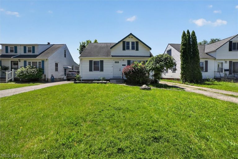 13776 Shady Oak Boulevard, Garfield Heights, OH, 44125