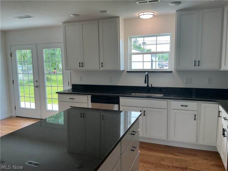 165 3rd Street, Frazeysburg, OH - Photo 8