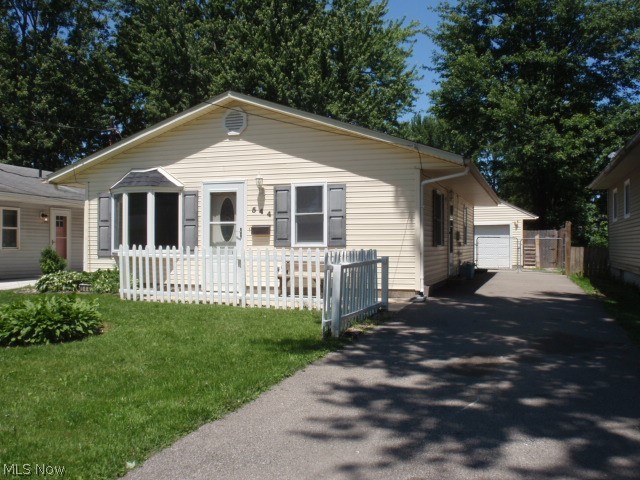 544 Purdue Avenue, Elyria, OH, 44035