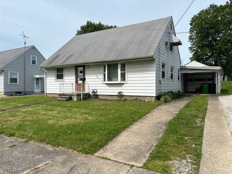 2043 Freedom Avenue, Alliance, OH, 44601