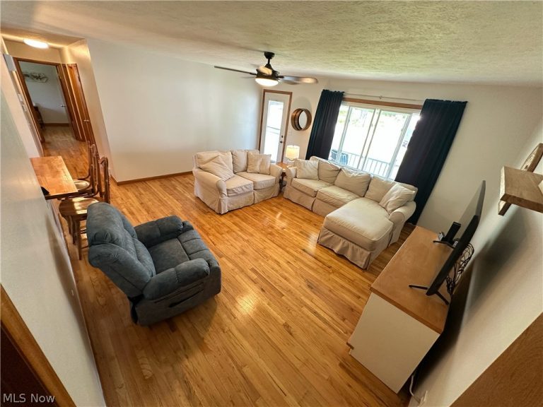 4234 Keller Hanna Drive, Brunswick, OH - Photo 6