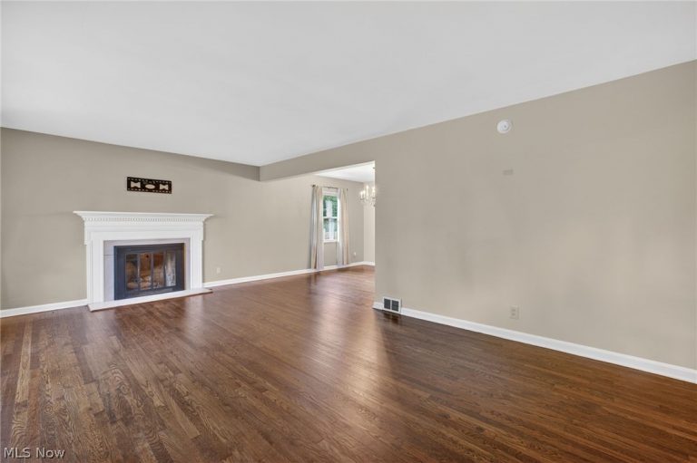 674 Upper Merriman Drive, Akron, OH - Photo 3
