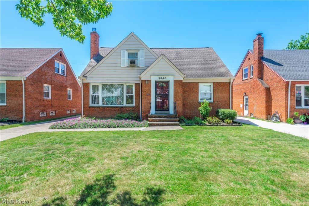 3840 Colony Road, South Euclid, OH