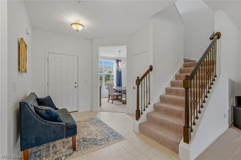 183 Nottingham Way, Wadsworth, OH - Photo 4