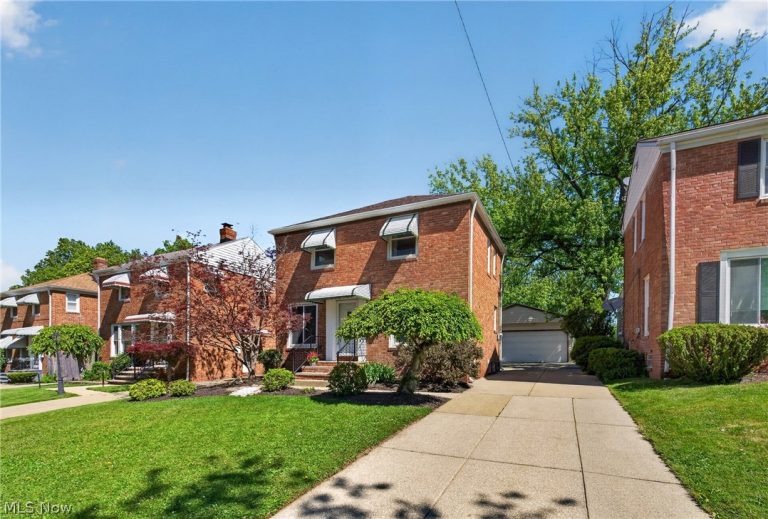 131 Wandle Avenue, Bedford, OH - Photo 4