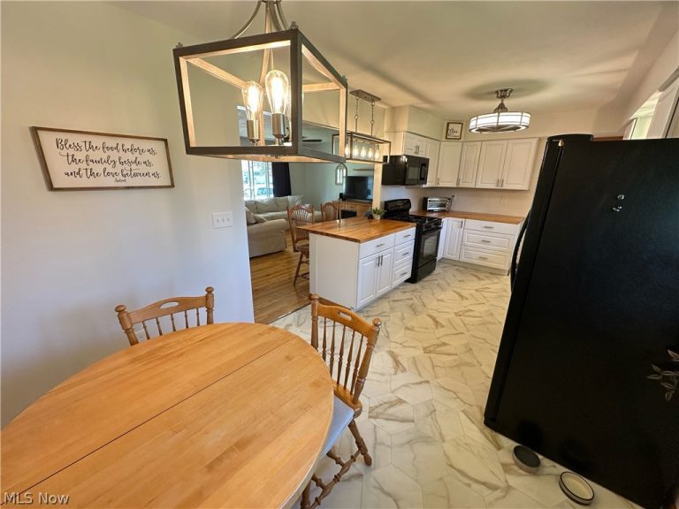 4234 Keller Hanna Drive, Brunswick, OH - Photo 2