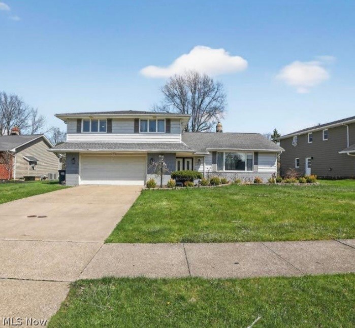 1905 Camberly Drive, Lyndhurst, OH, 44124