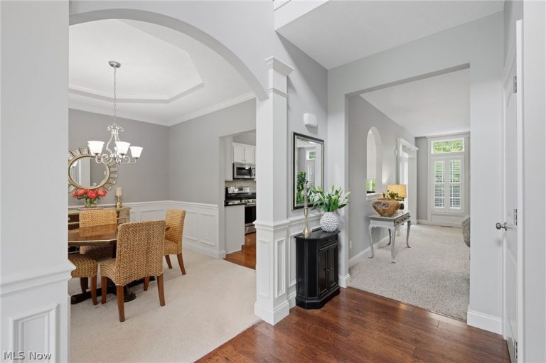 12067 Summerwood Drive, Concord Twp, OH - Photo 3