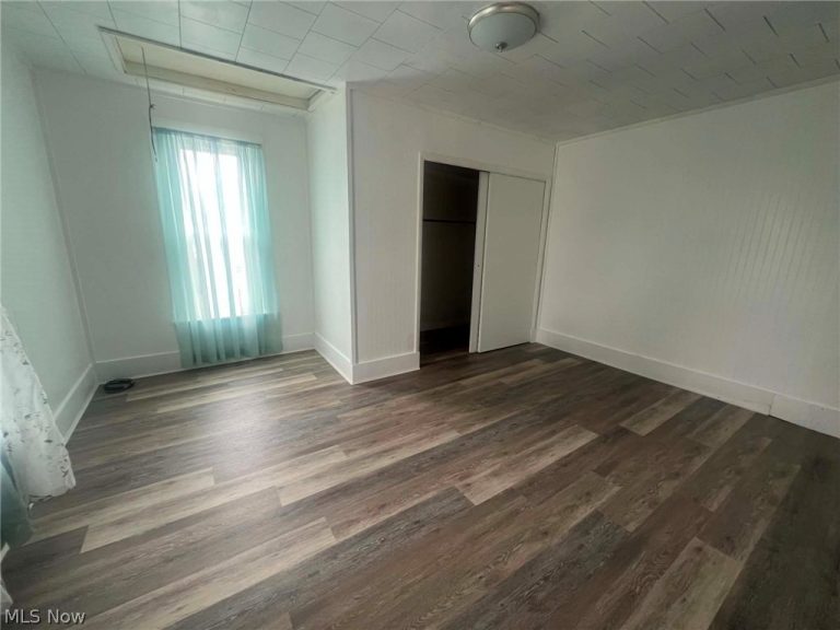 431 Walnut Street, Barnesville, OH - Photo 8