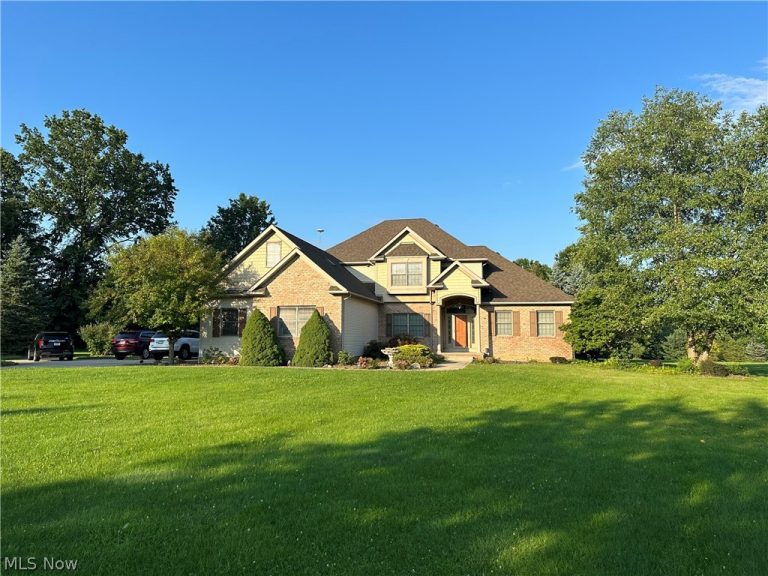 5971 Spangler Drive, New Franklin, OH, 44216