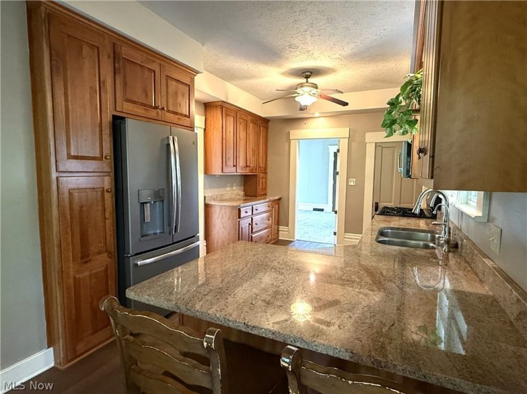 551 Washington Street, Millersburg, OH - Photo 8