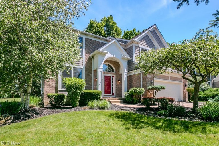 2345 Champion Trail, Twinsburg, OH, 44087