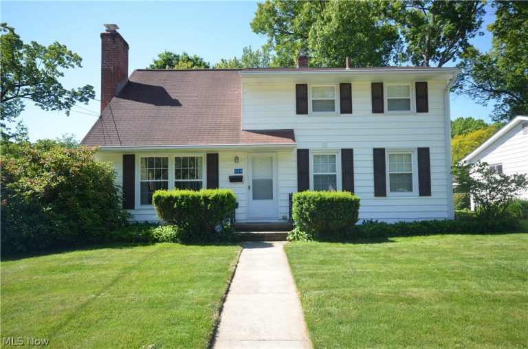 159 Pinehurst Road, Munroe Falls, OH, 44262