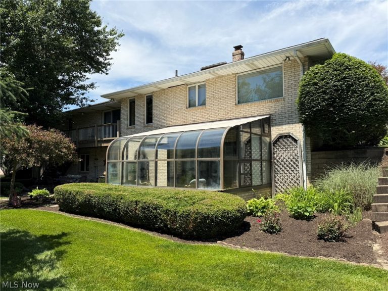 946 Douglas Drive, Wooster, OH - Photo 2