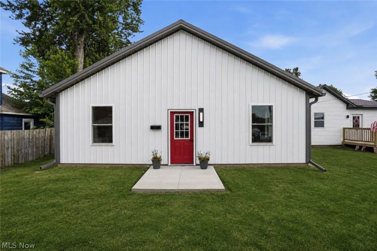 72 Main Street, Zanesville, OH, 43701