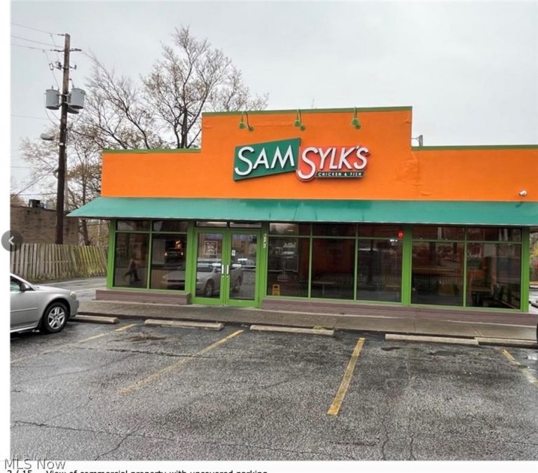 6140 Broadway Avenue, Cleveland, OH - Photo 2