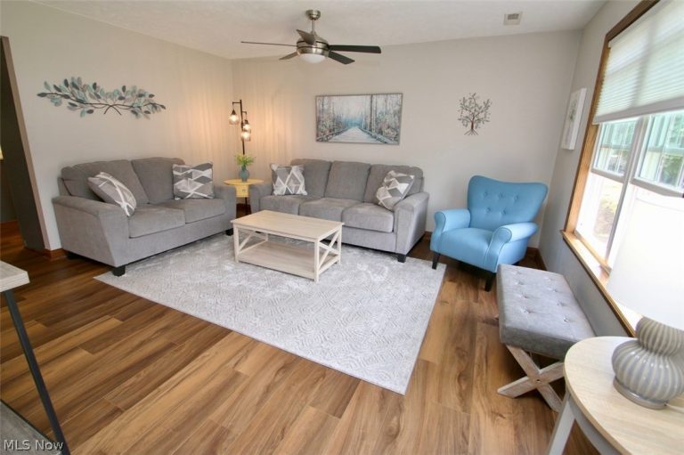 37575 Ocean Reef, Willoughby, OH - Photo 6