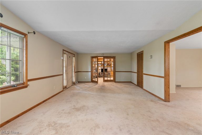 939 Genoa Avenue, Massillon, OH - Photo 5