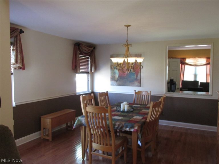 33 Mound Manor, St Marys, WV - Photo 6