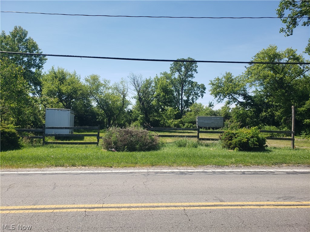 1240 Lowell Street, Elyria, OH