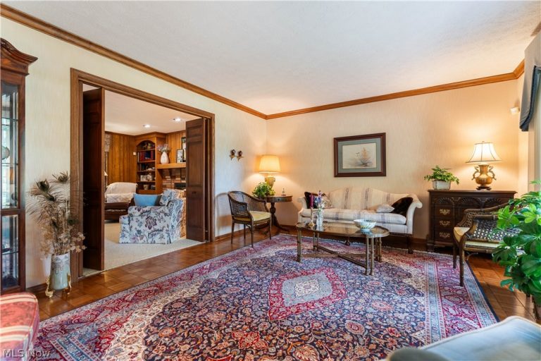 5233 Limerick Avenue, North Canton, OH - Photo 4