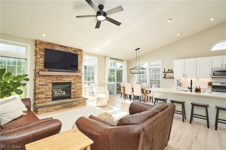 925 Alder Run Way, Akron, OH - Photo 6