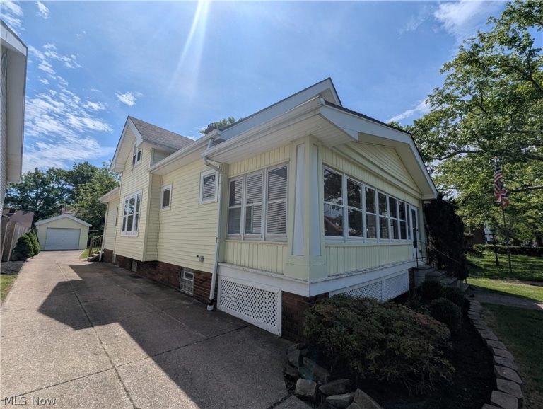 3661 134th Street, Cleveland, OH - Photo 3
