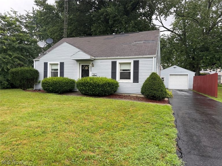 2358 Clark Avenue, Alliance, OH, 44601