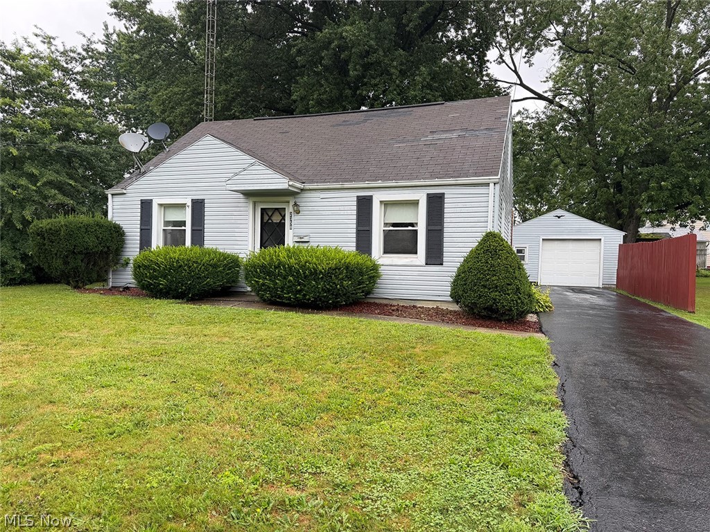 2358 Clark Avenue, Alliance, OH